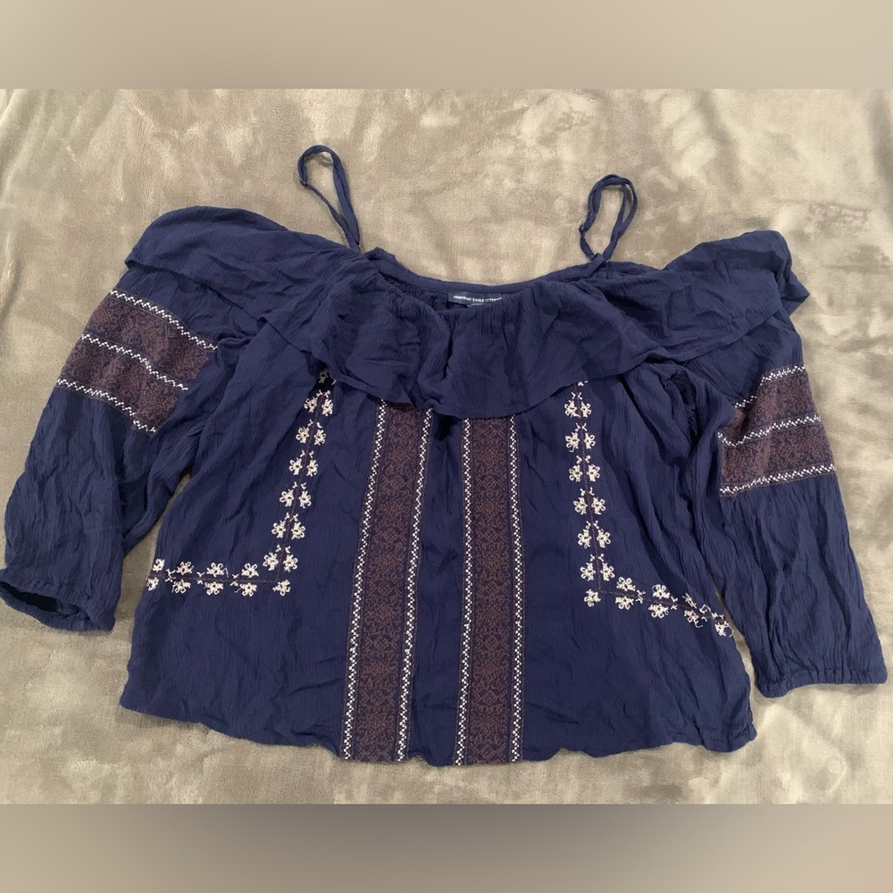 American Eagle Outfitters Open Shoulder Top Navy Blue size Small embroidered